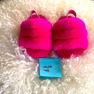 Ugg baby girl 04/05